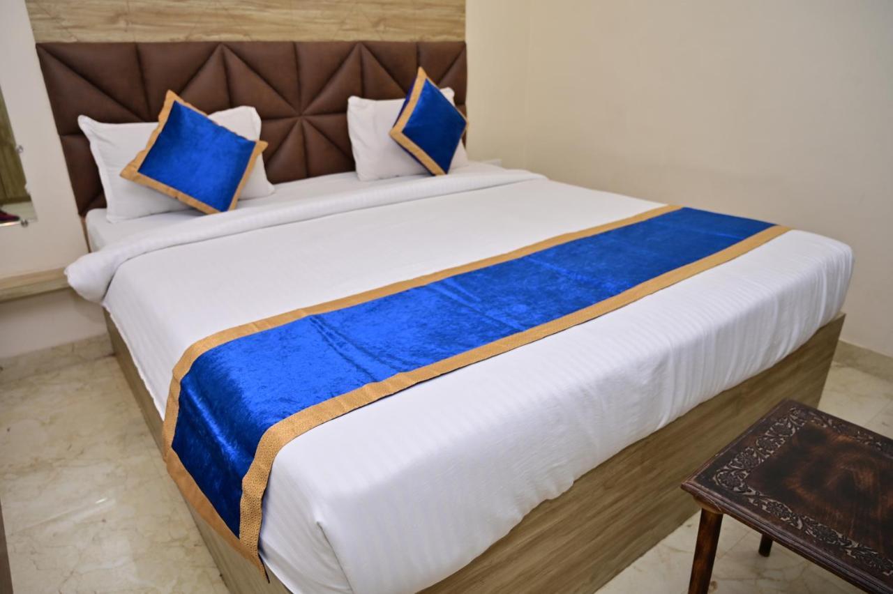 The Seven'S Hotel - Varanasi — Photos 2